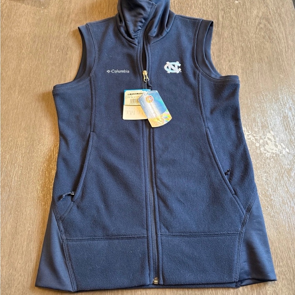 Columbia Dark Blue Fleece Vest - UNC Tarheels